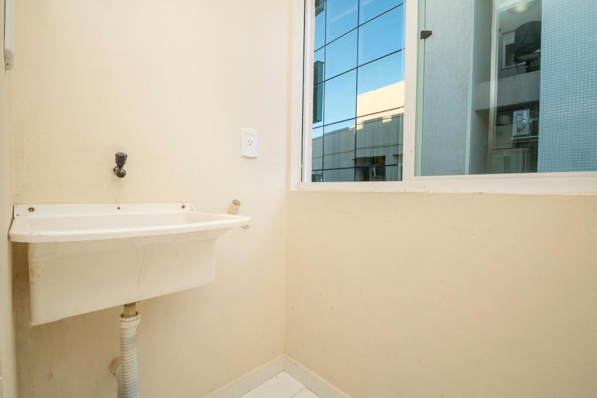 Residencial Melfi 3 Ap 6 Apartment Bombinhas Ngoại thất bức ảnh